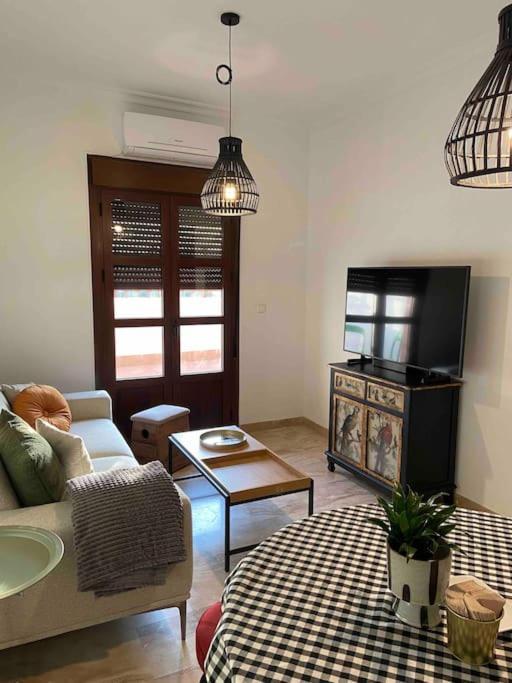 Atico Santa Lucia Terraza Y Parking Gratuitos Apartment Alcala de Guadaira Exterior photo